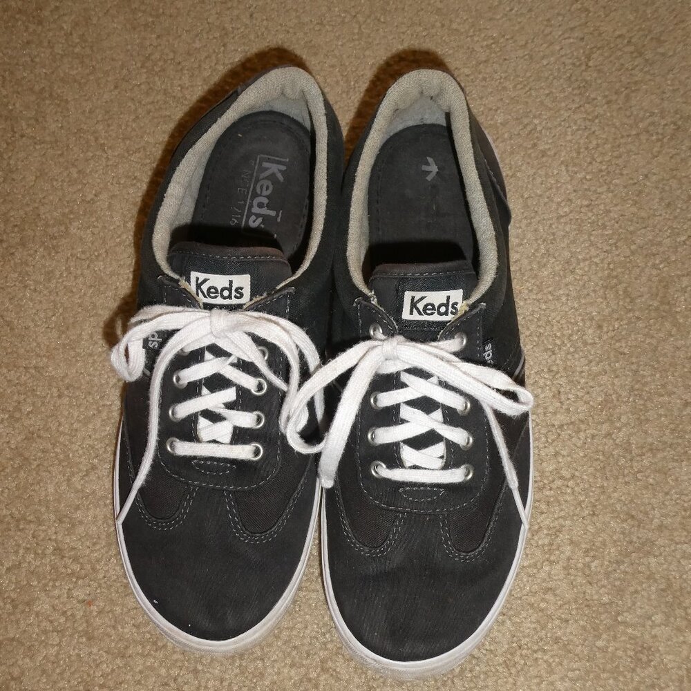Keds Women’s Black Tie Sneakers Size 7